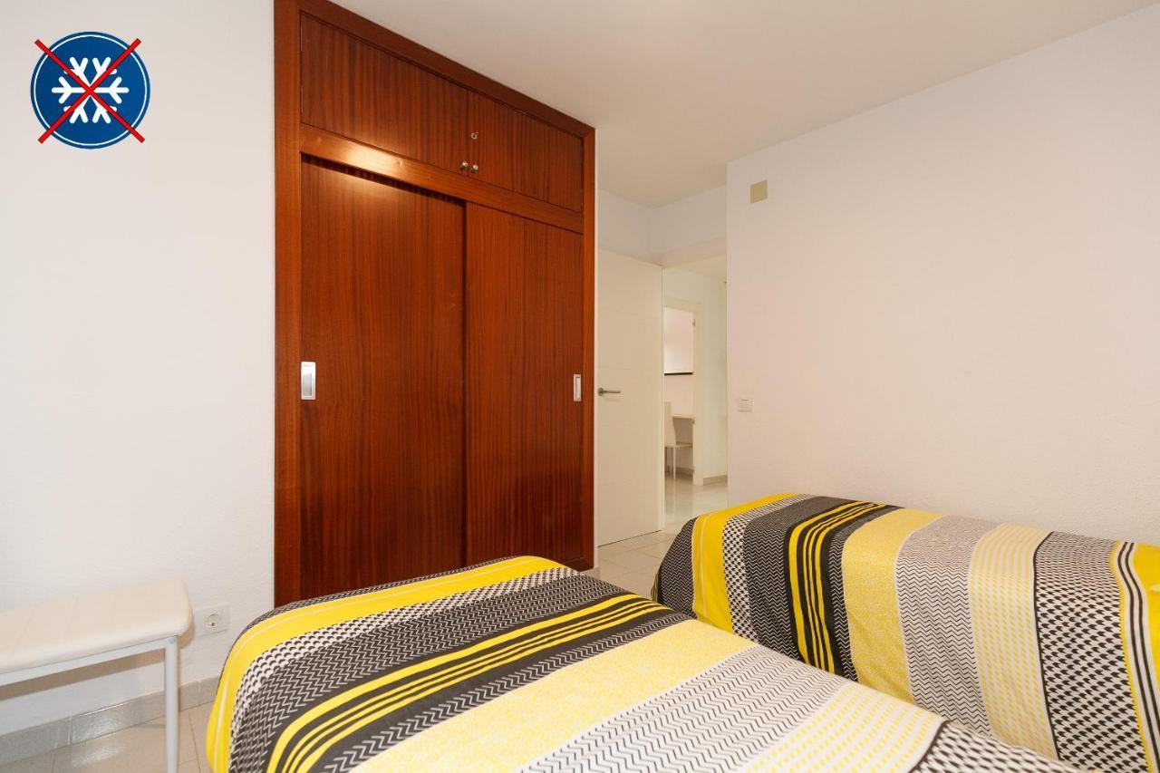 Uhc Stella Maris Apartments กัมบริลส์ ภายนอก รูปภาพ